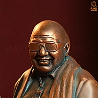 Stalin –Kalaignar Sculpture