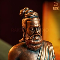Thiruvalluvar Sculpture
