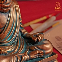 Thiruvalluvar Sculpture