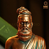 Thiruvalluvar Sculpture