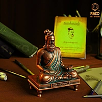 Thiruvalluvar Sculpture