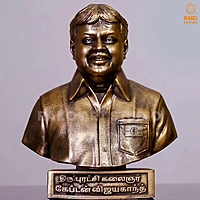 Vijaykanth Portrait Sculpture